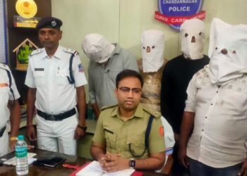 पुलिस के हत्थे चढ़े फर्जी आयकर अधिकारी, महाराष्ट्र से आकार दिया था क्राइम को अंजाम