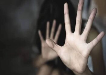 किशोरी से यौन उत्पीड़न का आरोप, तृणमूल कार्यकर्ता के घर में तोड़फोड़