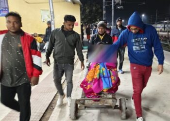 नये वर्ष पे CBM ने किया असहाय-गरीब लोगों में कंबल वितरण। 