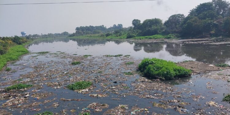 Champdani Dvc canal:माध्यमिक के प्रश्नपत्र में छपी चांपदानी के डीवीसी कैनल की बदहाली